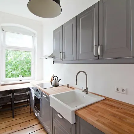 Magnificent Turn Of Century Flat Apartman